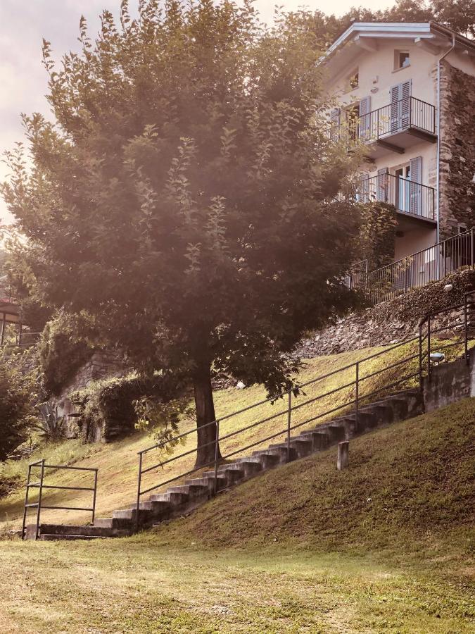 Casa Di Campagna Rosina Con Piscina E Vista Lago 赫拉弗多纳 外观 照片