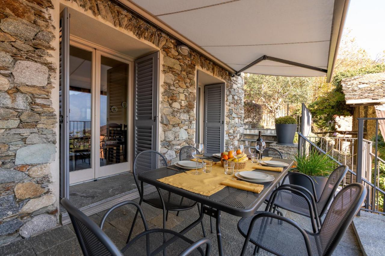 Casa Di Campagna Rosina Con Piscina E Vista Lago 赫拉弗多纳 外观 照片